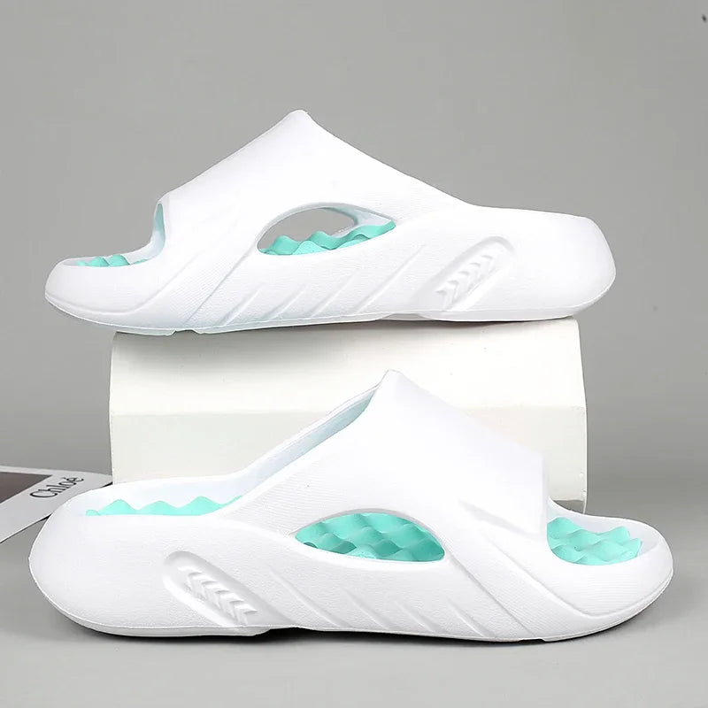 Men Slippers New Summer EVA Soft-soled Platform Slides Sandals Indoor Outdoor Walking Beach Shoes Flip Flops Mens Shoes